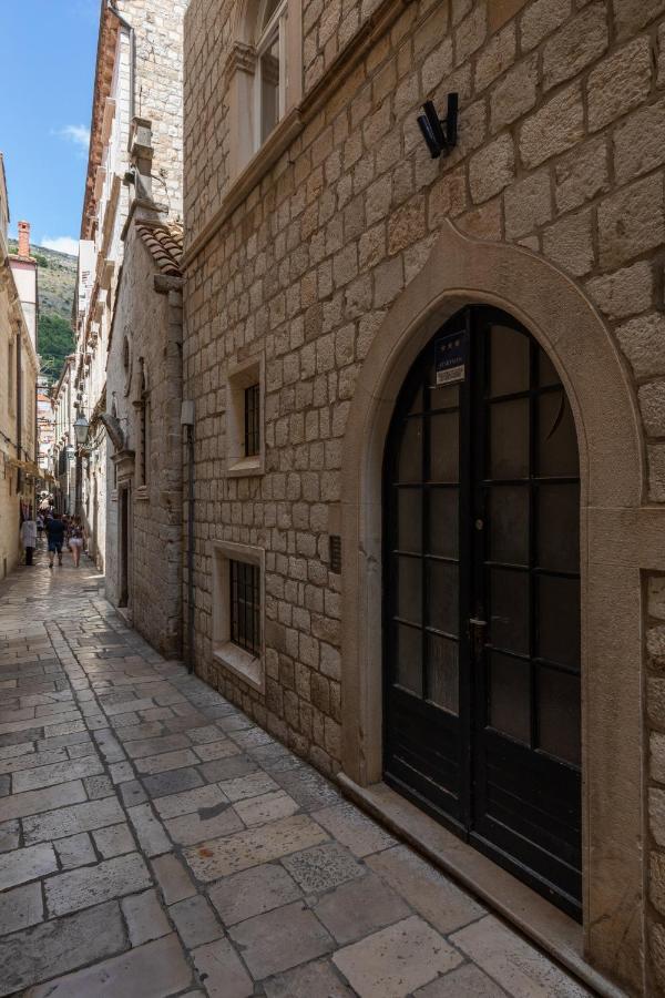 Street Buzz Old Town Apartment By Duhomes Дубровник Экстерьер фото